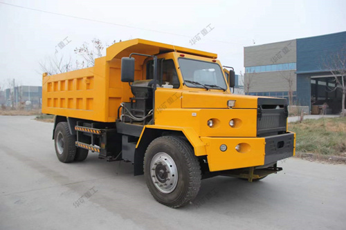 華礦集團(tuán)熱銷產(chǎn)品礦用運(yùn)輸車(chē)發(fā)往山西