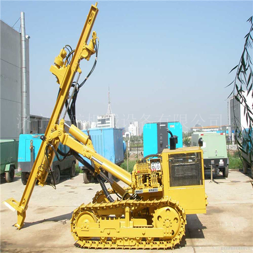 潛孔鉆機(jī)1_wps圖片.jpg